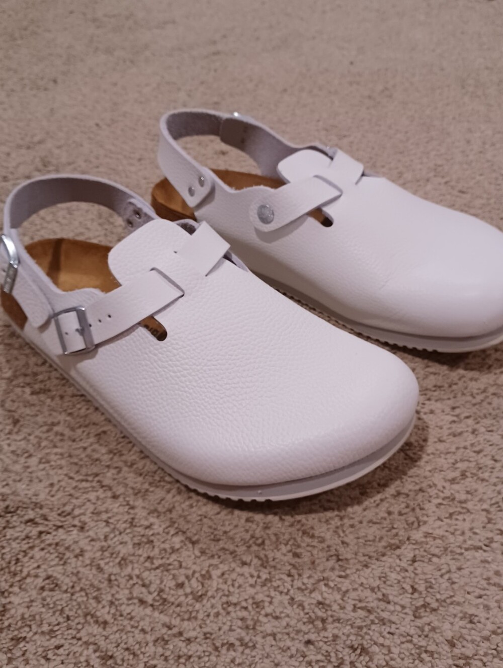 Birkenstock Tokio Super Grip Leather clogs  a durable, slip-resistant sole. M-12